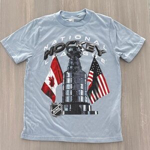 Abercrombie Kids x NHL Light Blue Stanley Cup & Flags Graphic Tee
